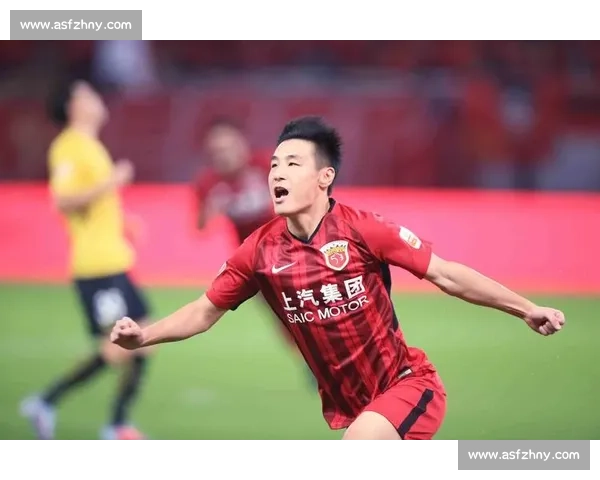 恒大对决上港经典集锦回顾攻防博弈与关键进球全纪录精彩瞬间盘点 恒大对决上港经典集锦回顾攻防博弈与关键进球全纪录精彩瞬间盘点